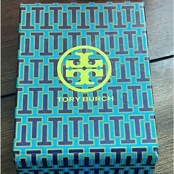 Authentic New Tory Burch Earrings - Picture 3 of 7